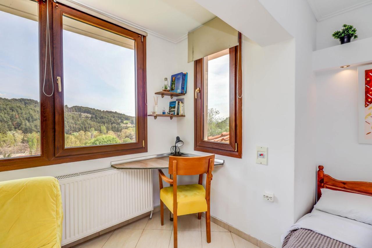 Studio Acropolis Serres Next To Center ภายนอก รูปภาพ