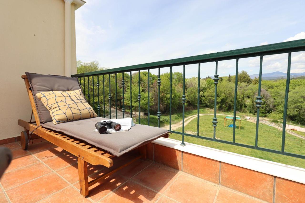Studio Acropolis Serres Next To Center ภายนอก รูปภาพ
