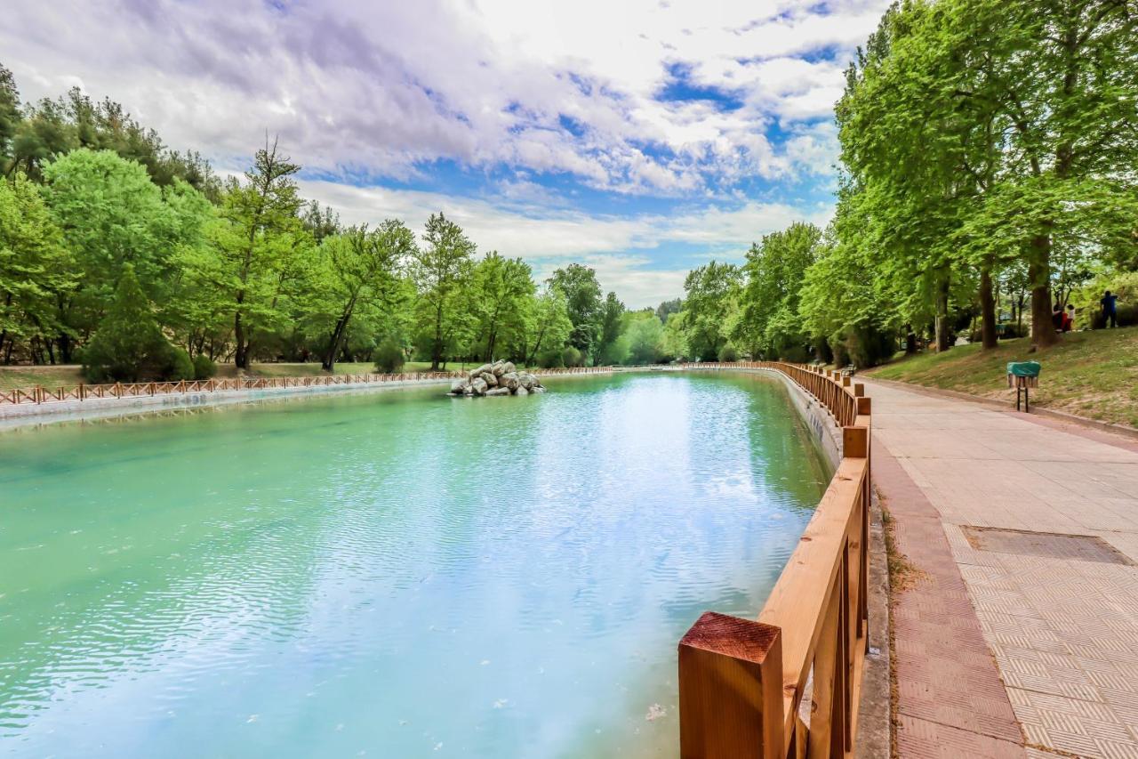 Studio Acropolis Serres Next To Center ภายนอก รูปภาพ